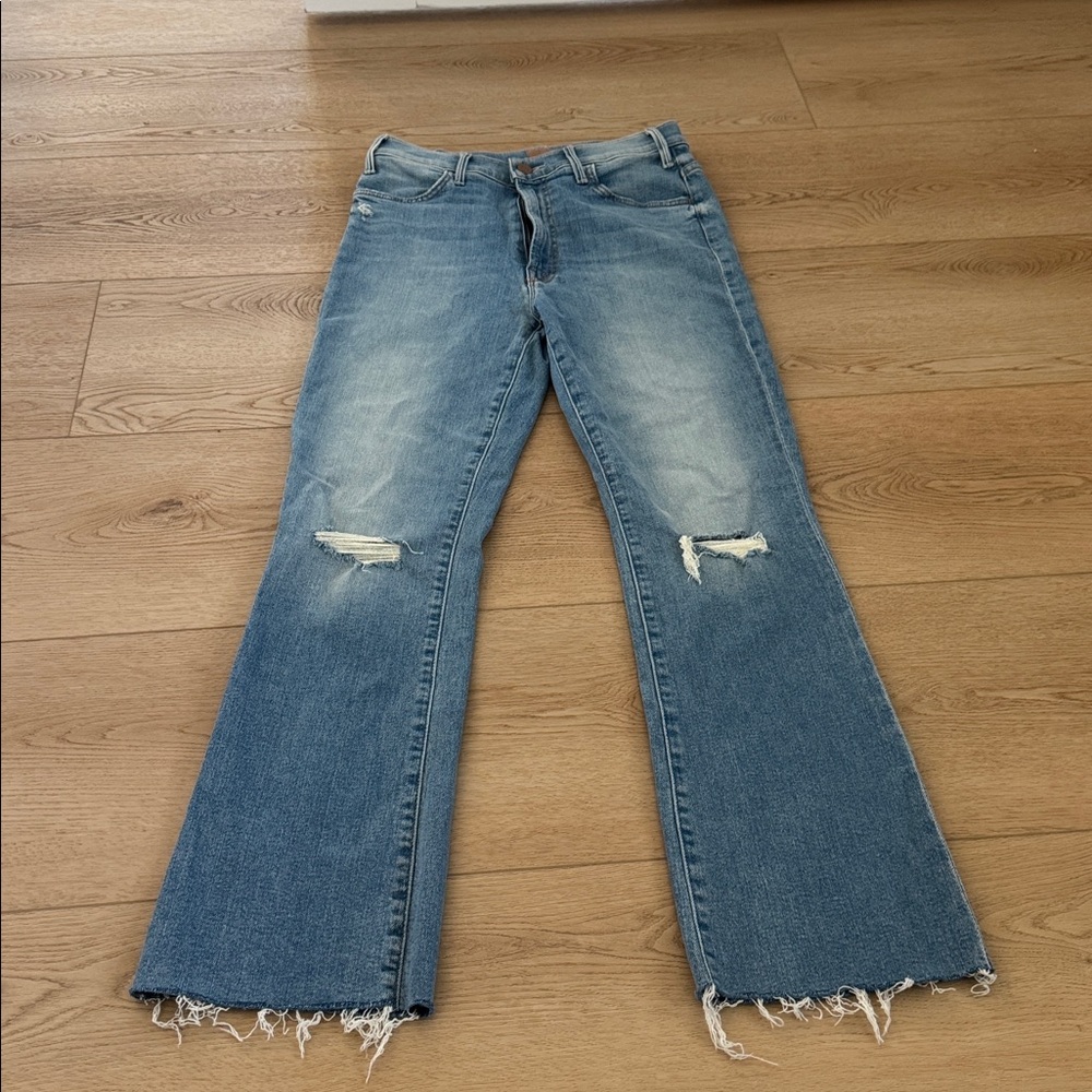 MOTHER Light Blue distressed jeans - Picture 2 of 4